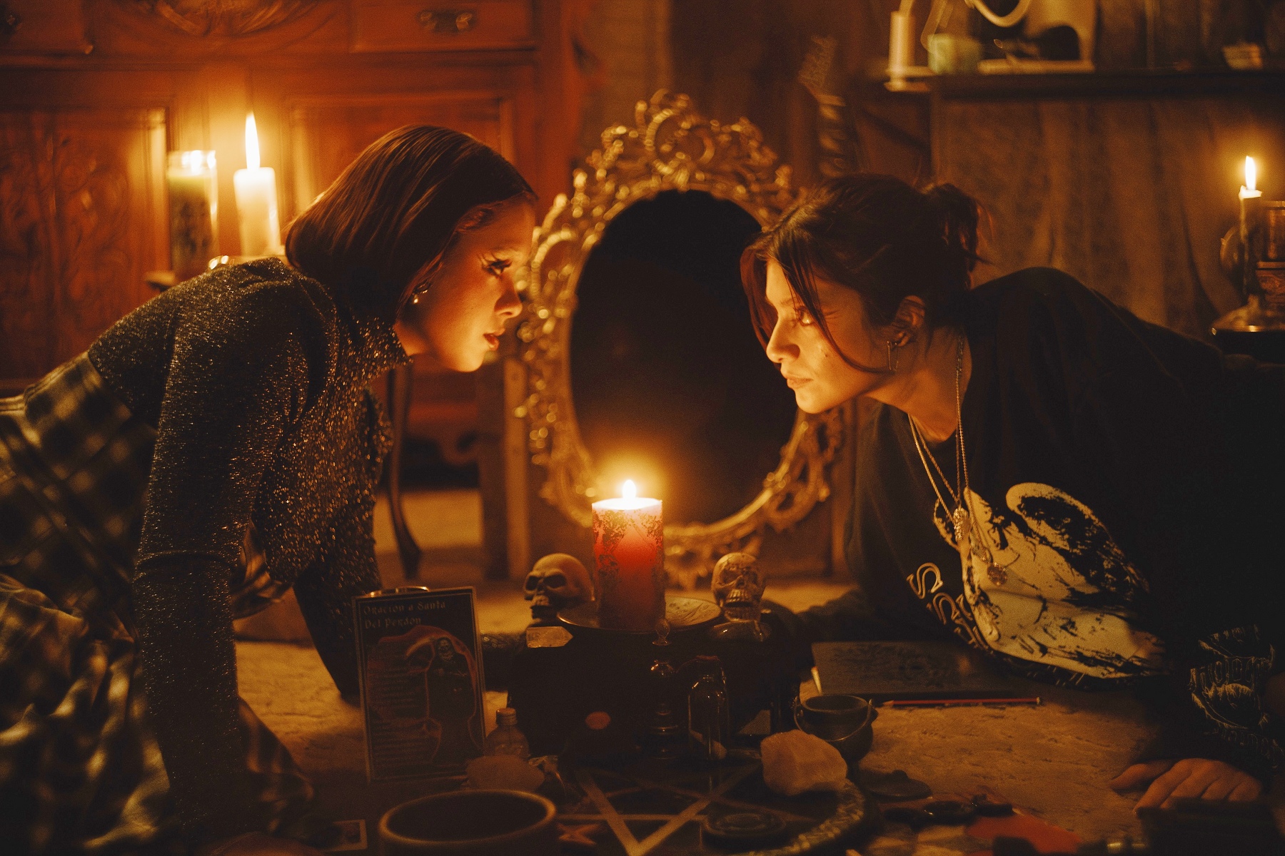 布倫屋拍《鬼追蹤》引爆MZ世代恐懼  靈異畫面致敬《鬼入鏡》